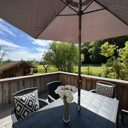 Apartment Burg 2 - Taching am See